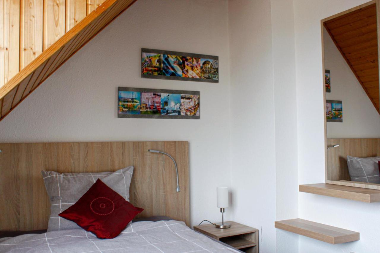קלן Hotel Pilar Garni מראה חיצוני תמונה